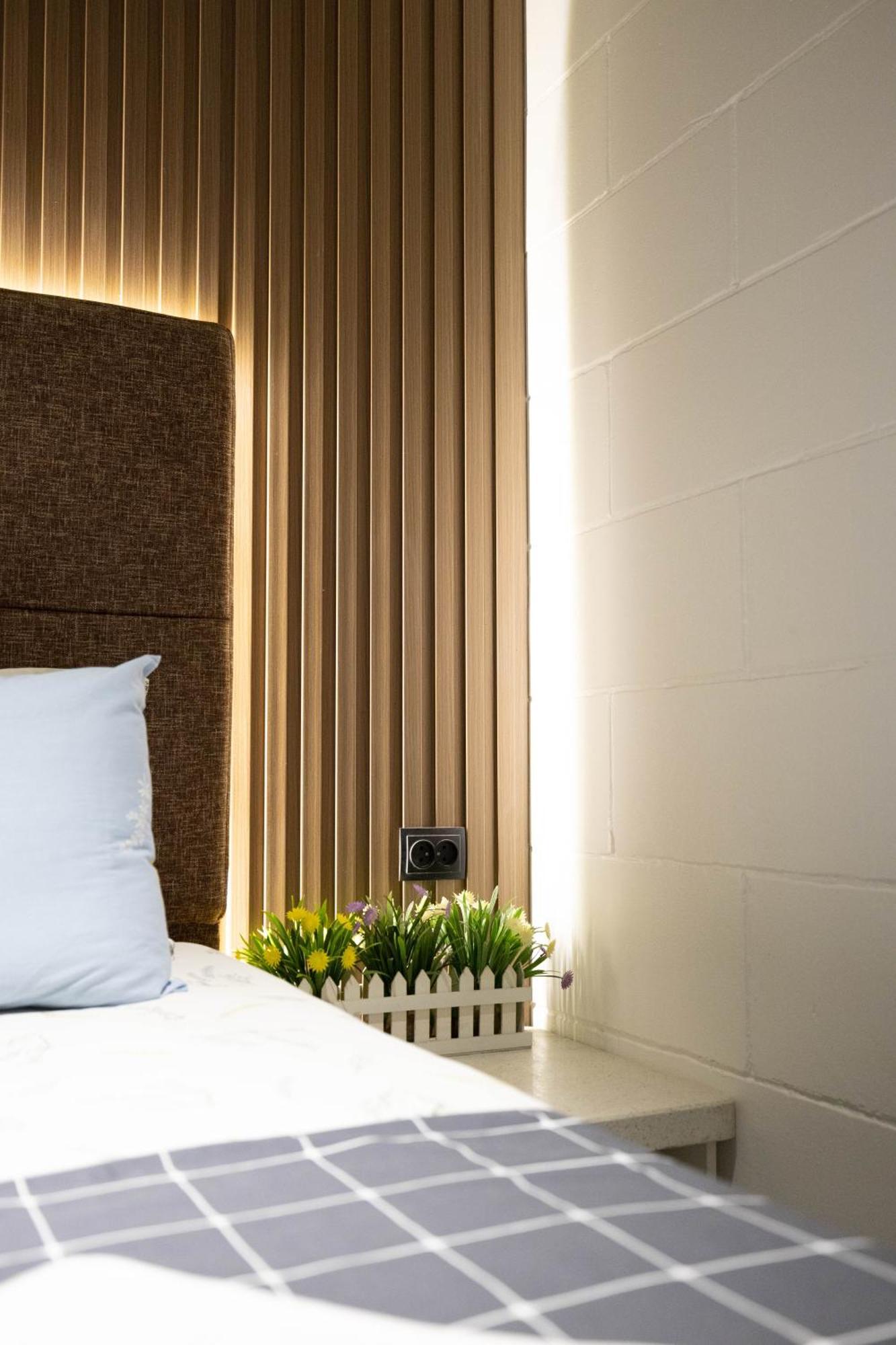 Local Hotel Ташкент Экстерьер фото