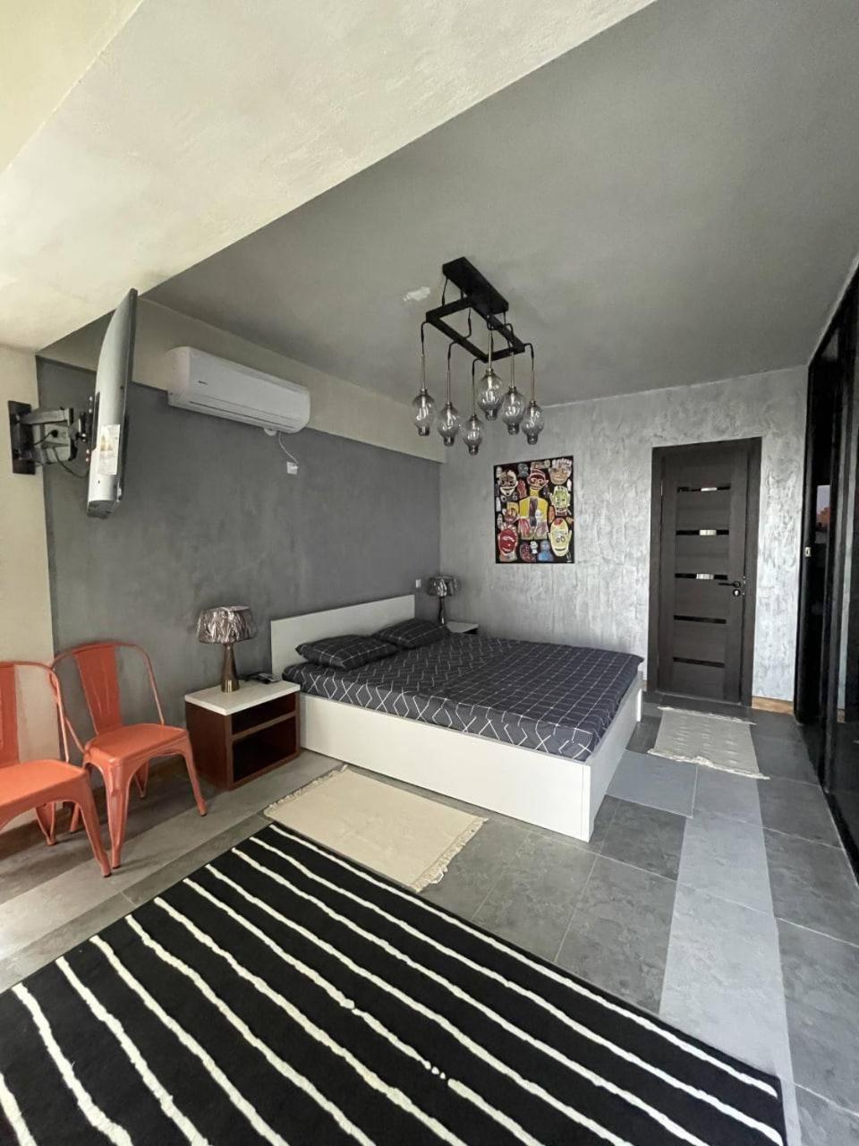 Local Hotel Ташкент Экстерьер фото